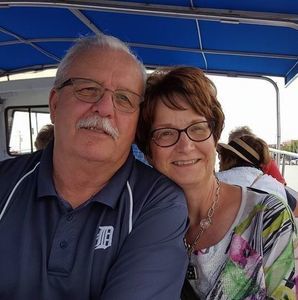 Meet your Posher, Marcia